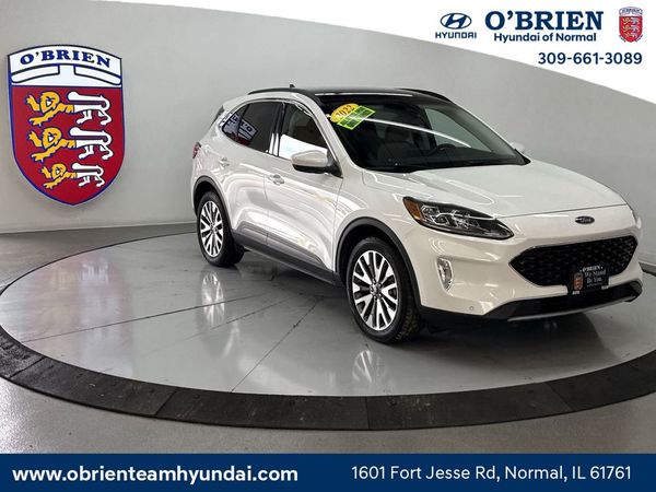 2022 Ford Escape Hybrid Titanium