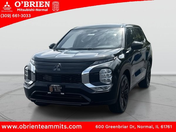2026 Mitsubishi Outlander LE